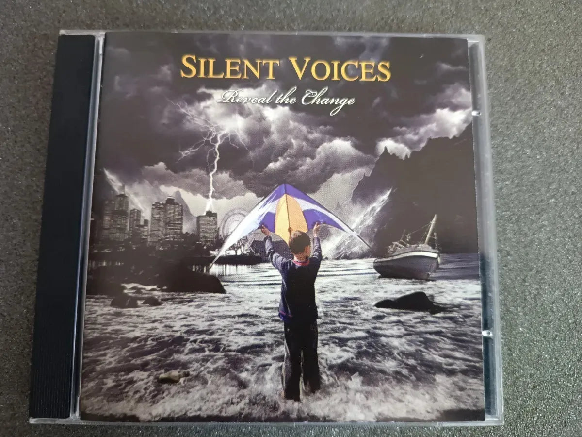 Cd - Silent Voices - Reveal The Change * Imp - Heavy / Prog