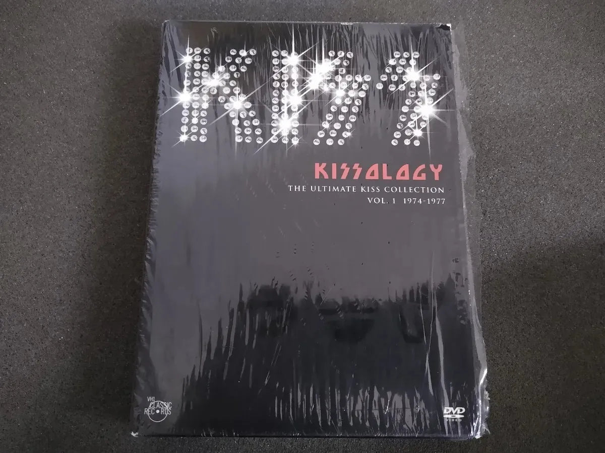 Dvd - Kiss - The Ultimate Kiss Collection Vol. 1 - 1974-1977