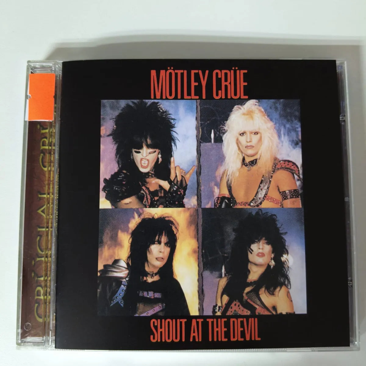 Cd Motley Crue - Shout At The Devil Crucial Crue 16 Tracks
