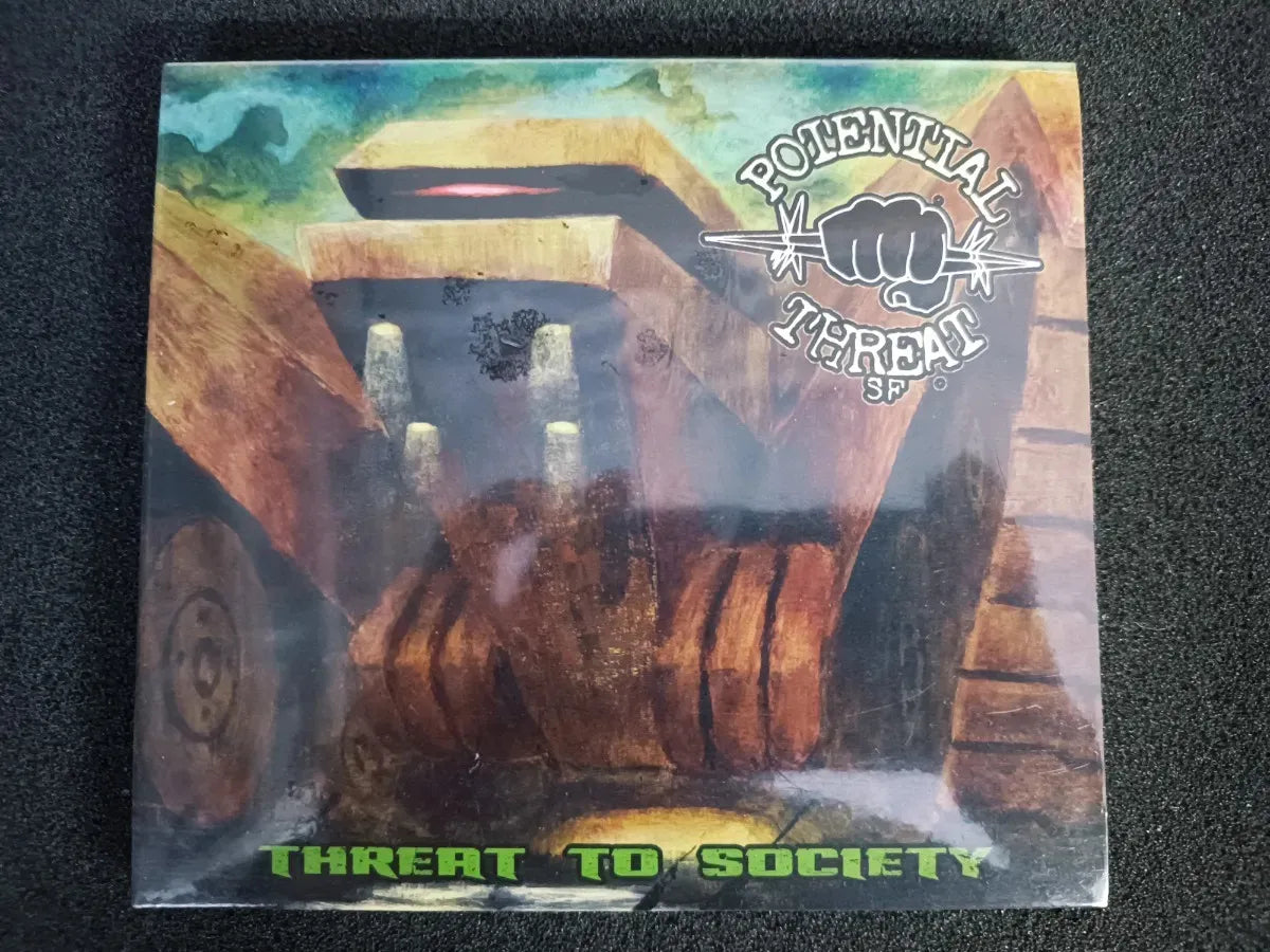 Cd - Potential Threat Sf - Threat To Society * Us - Thrash
