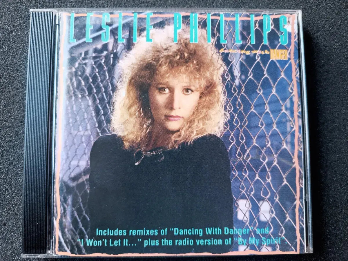 Cd - Leslie Phillips - Dancing With Danger * Us - Leia Anunc