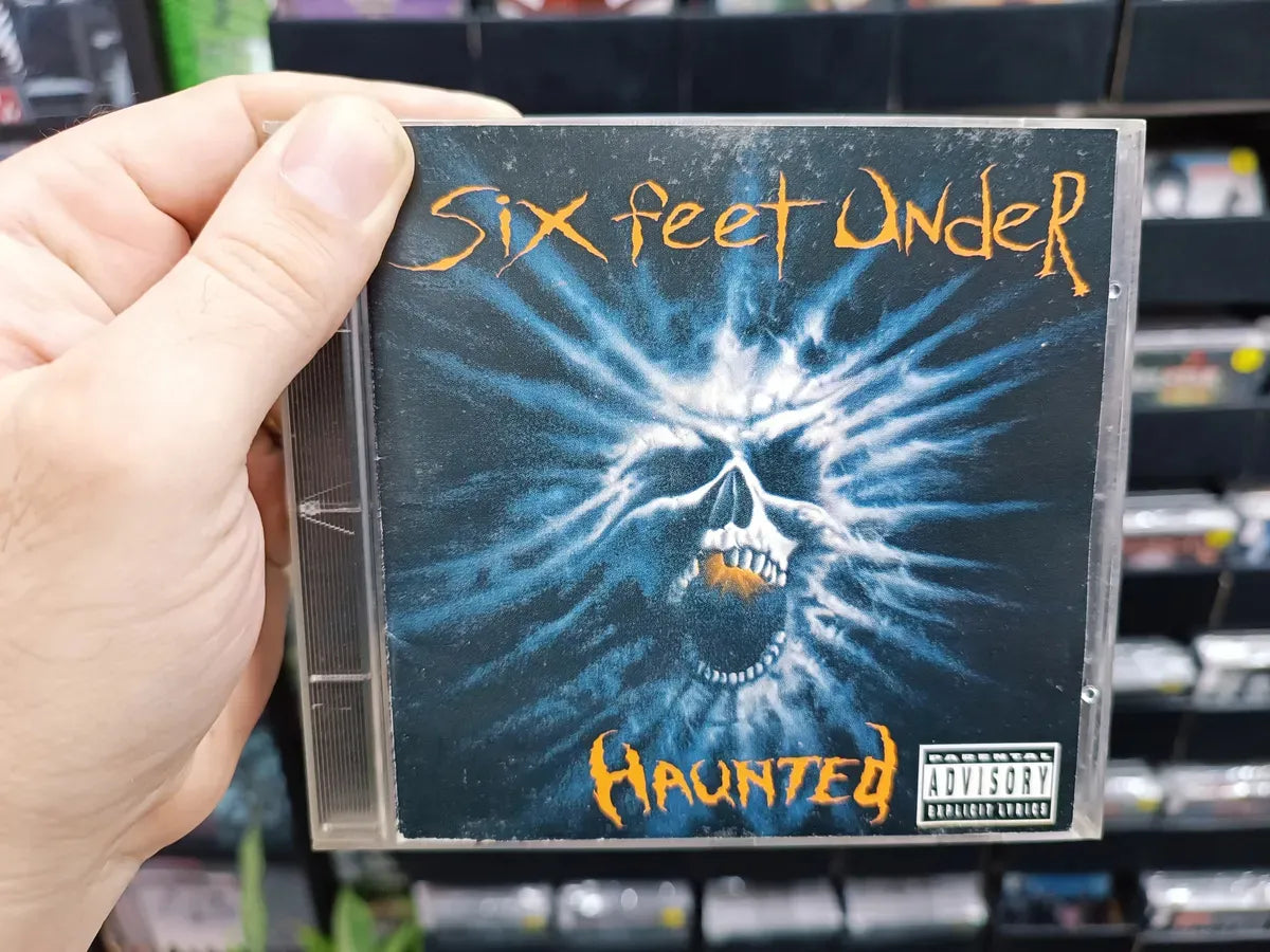 Cd Six Feet Under - Haunted * Nac - Usado - Leia Anuncio