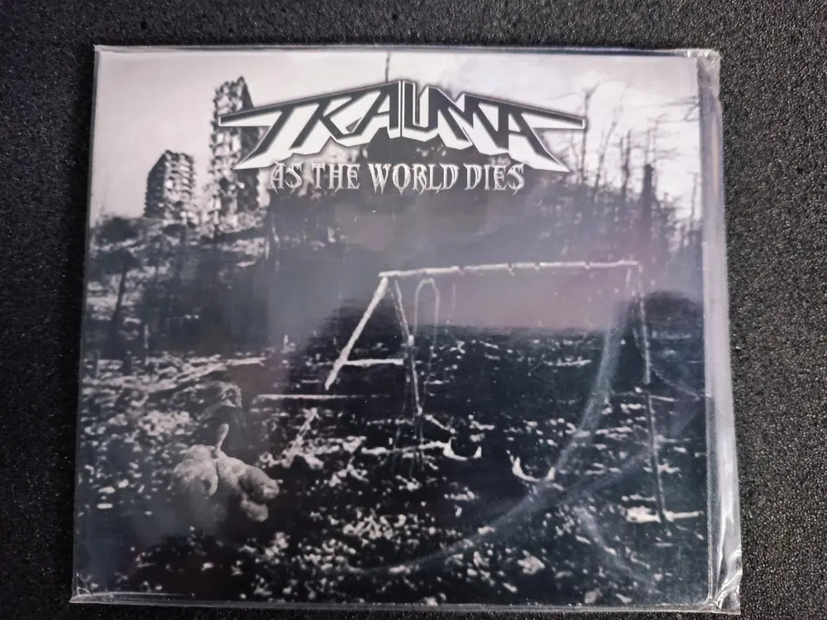 Cd - Trauma - As The World Dies * Us - Heavy - Cardboard