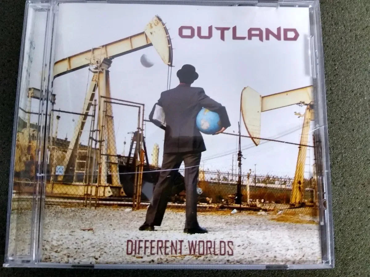 Cd - Outland - Different Worlds *italy - Hard Rock/aor 2003
