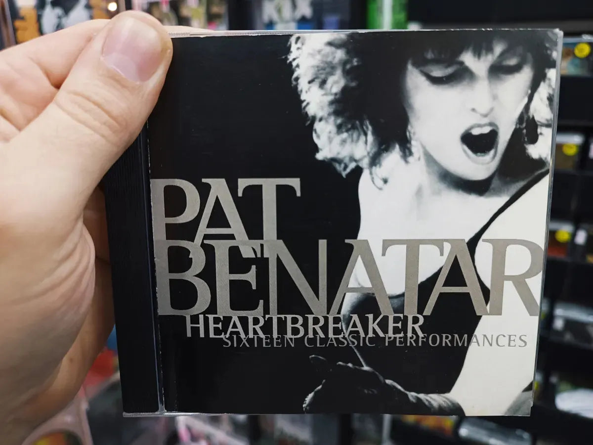 Cd Pat Benatar - Heartbreaker (sixteen Classic Performances)