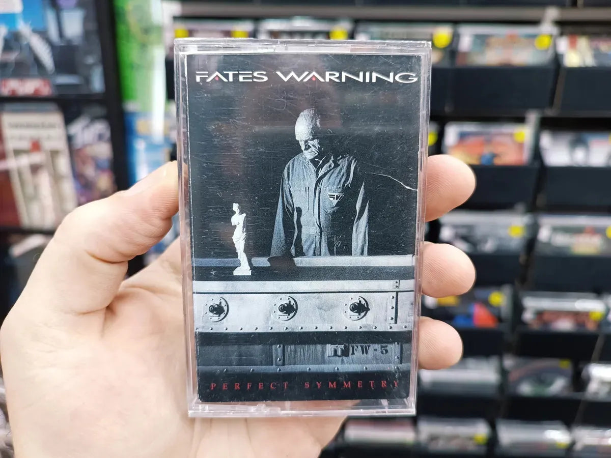 K7 Fates Warning - Perfect Symmetry * Canada - Heavy - 1989