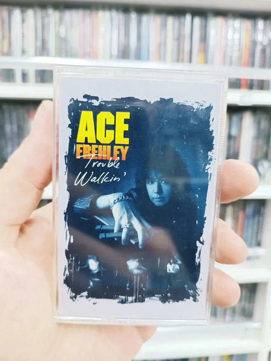 K7 Ace Frehley - Trouble Walkin * Us - Hard Rock - 1989