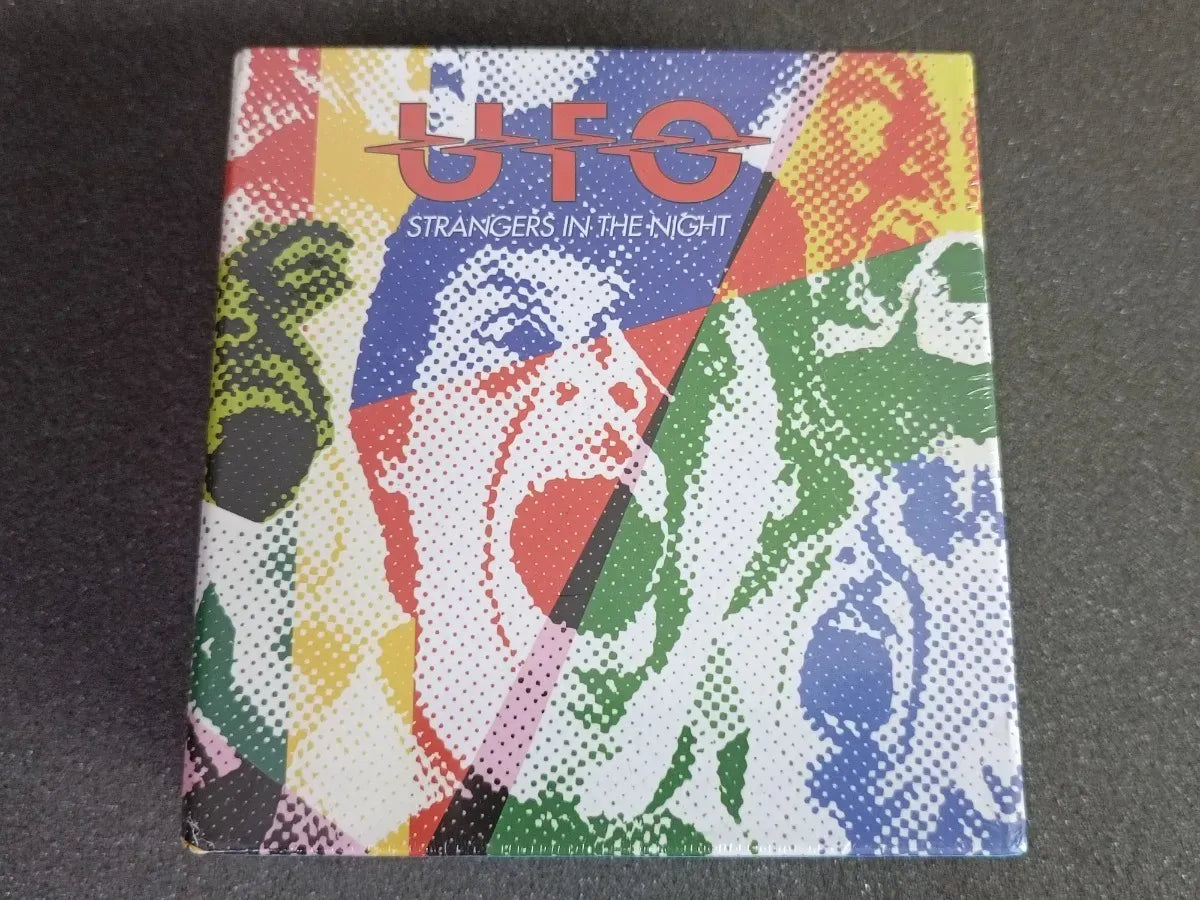 Cd - Ufo - Strangers In The Night * Uk - Boxset 8 Cds