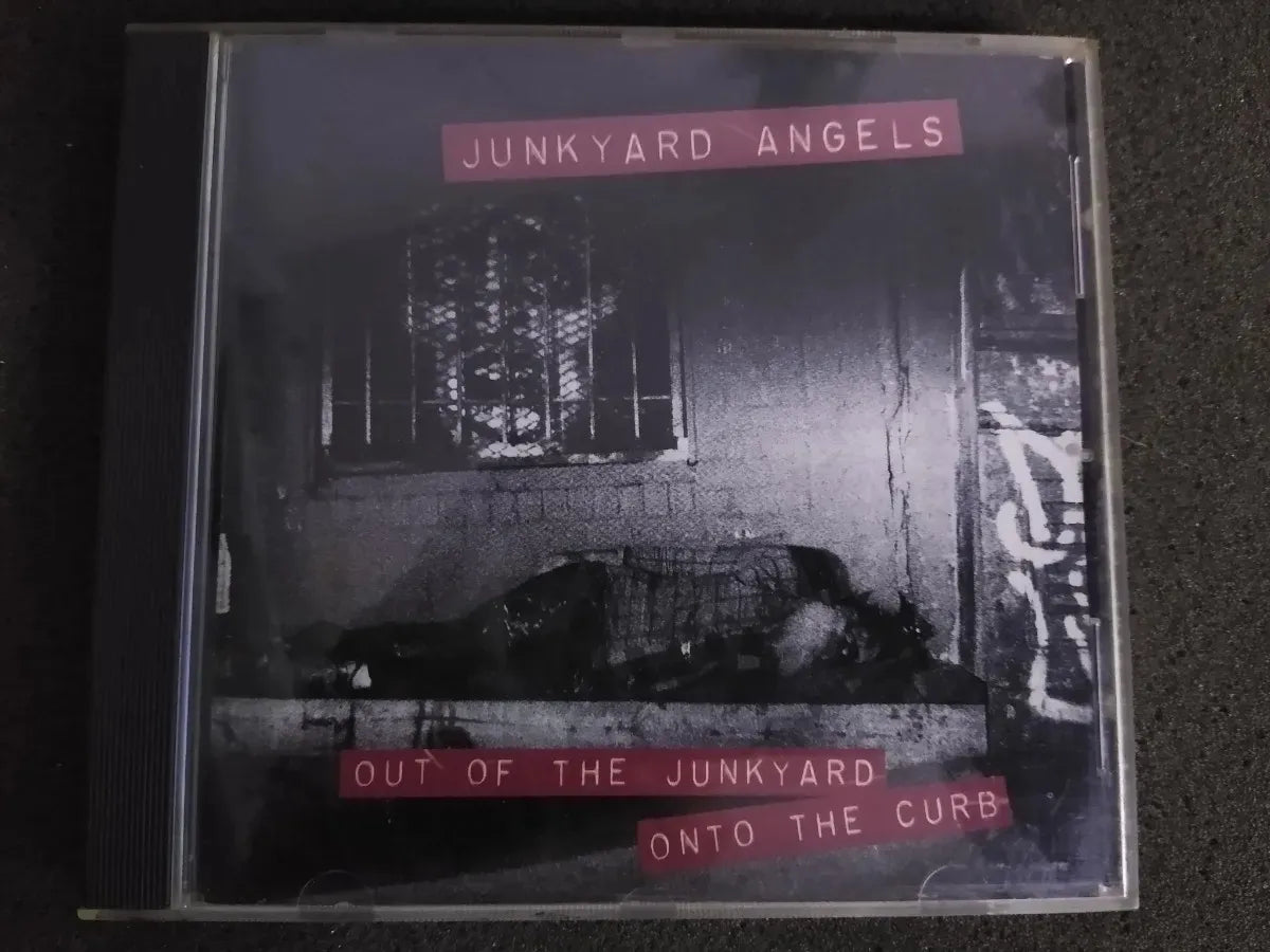 Cd - Junkyard Angels  Out Of The Junkyard Onto The Curb *us
